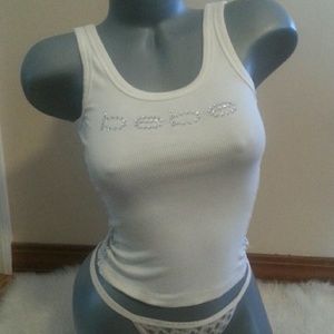 COPY - Bebe stretchy white tank